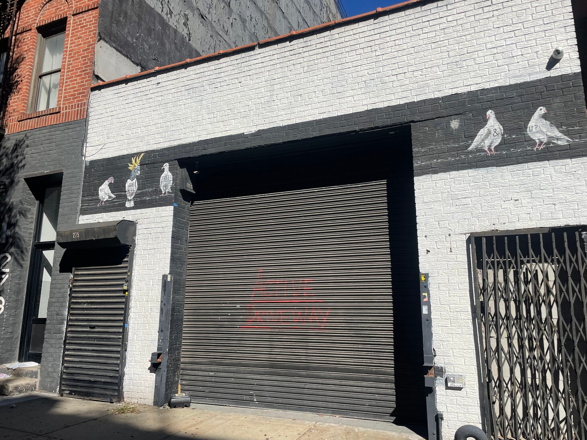 275 S 2nd St, Brooklyn, NY à louer Photo principale– Image 1 sur 4