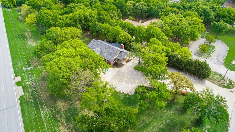 768 Bandit Trl, Keller, TX à vendre - Photo de l’immeuble – Image 2 sur 24