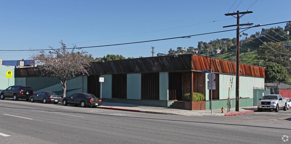 3700-3704 Eagle Rock Blvd, Los Angeles, CA à louer - Photo principale – Image 1 sur 7