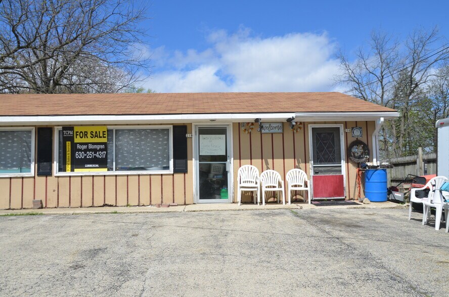 216 Chicago Rd, Paw Paw, IL à vendre - Photo de l’immeuble – Image 3 sur 8