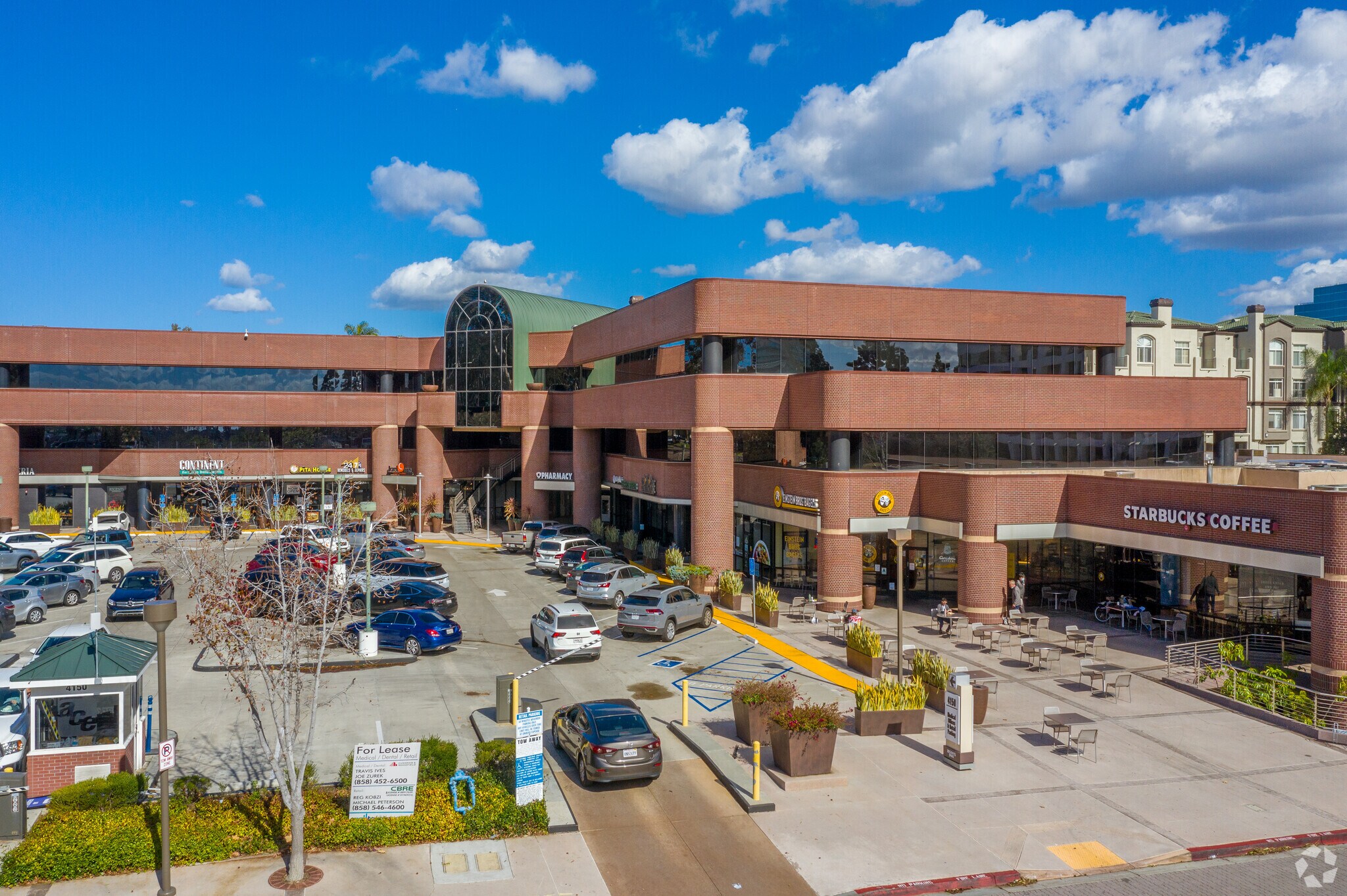 4150 Regents Park Row, La Jolla, CA à louer Photo principale– Image 1 sur 29