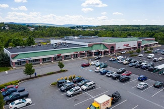 Plus de détails pour Main St, Dickson City, PA - Local commercial à louer