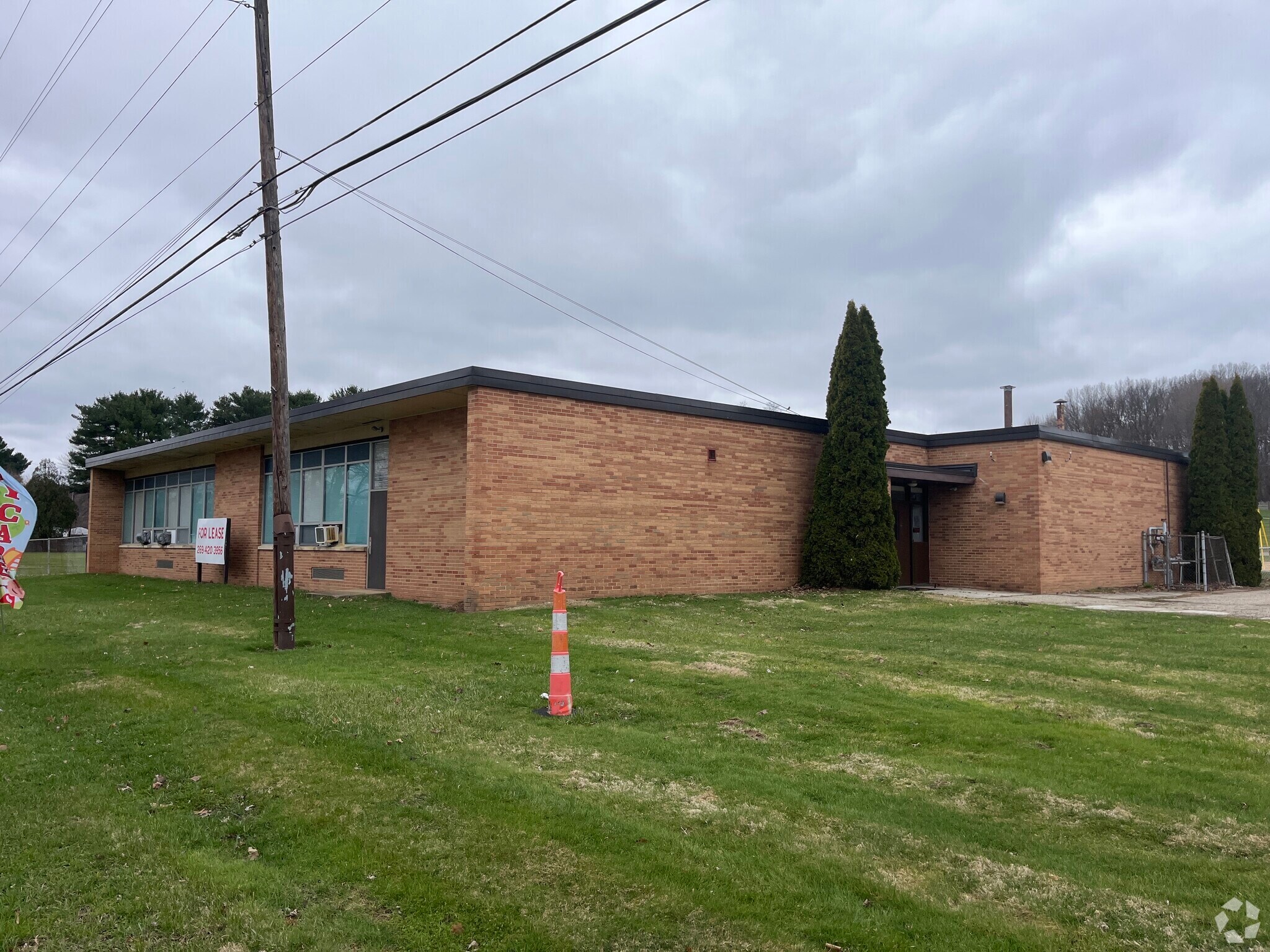 600 W Michigan Ave, Augusta, MI à louer Autre– Image 1 sur 2