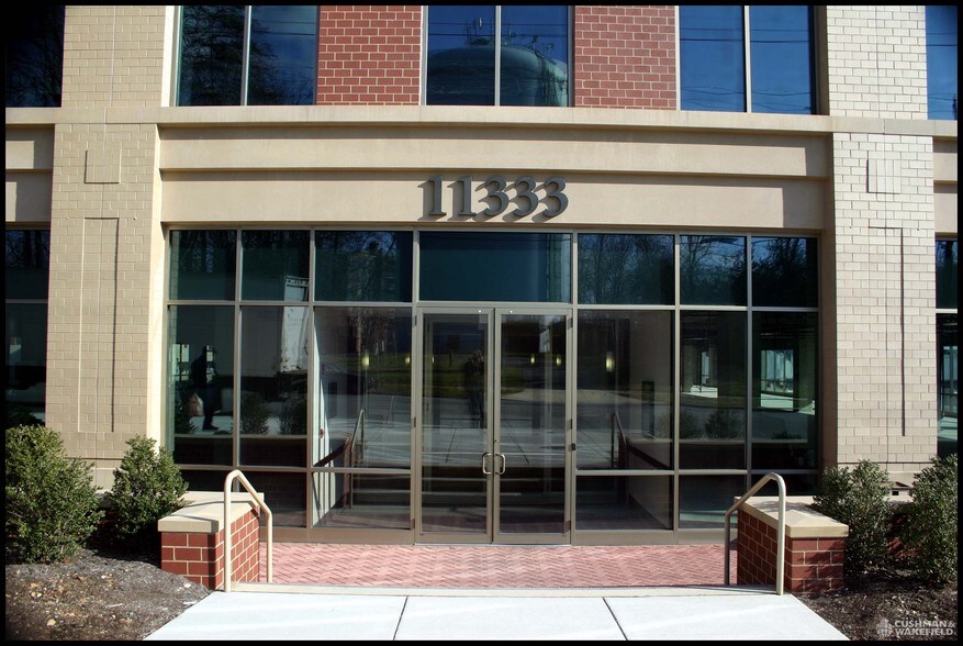 11333 Woodglen Dr, North Bethesda, MD à louer - Photo de l’immeuble – Image 3 sur 3