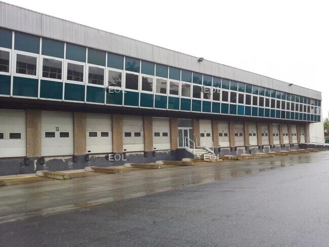 Plus de détails pour Local d'activités, Industriel/Logistique à louer