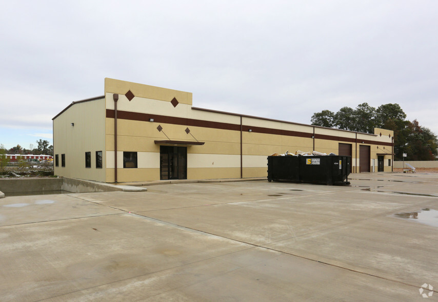 12634 Haynes Rd, Houston, TX à louer - Photo principale – Image 3 sur 8