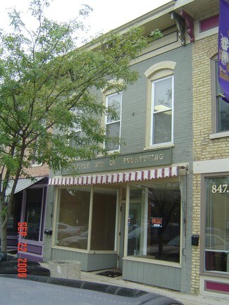 Plus de détails pour 320 N River St, East Dundee, IL - Local commercial à louer