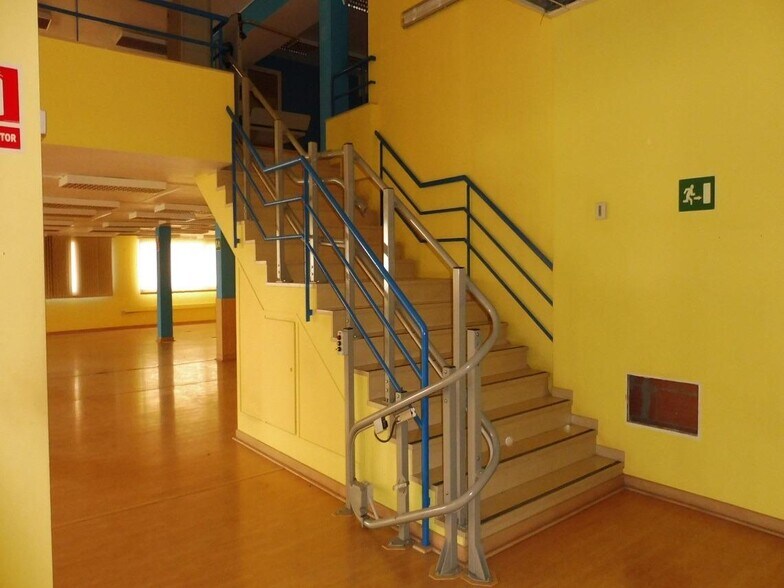 View Photo