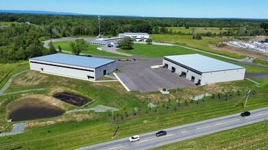 1315 Route 146, Rexford, NY à louer Photo intérieure– Image 2 sur 5