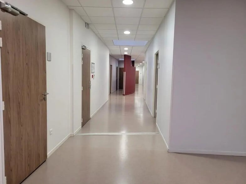 54 Rue Serpenoise, Metz à louer - Photo de l’immeuble – Image 3 sur 4