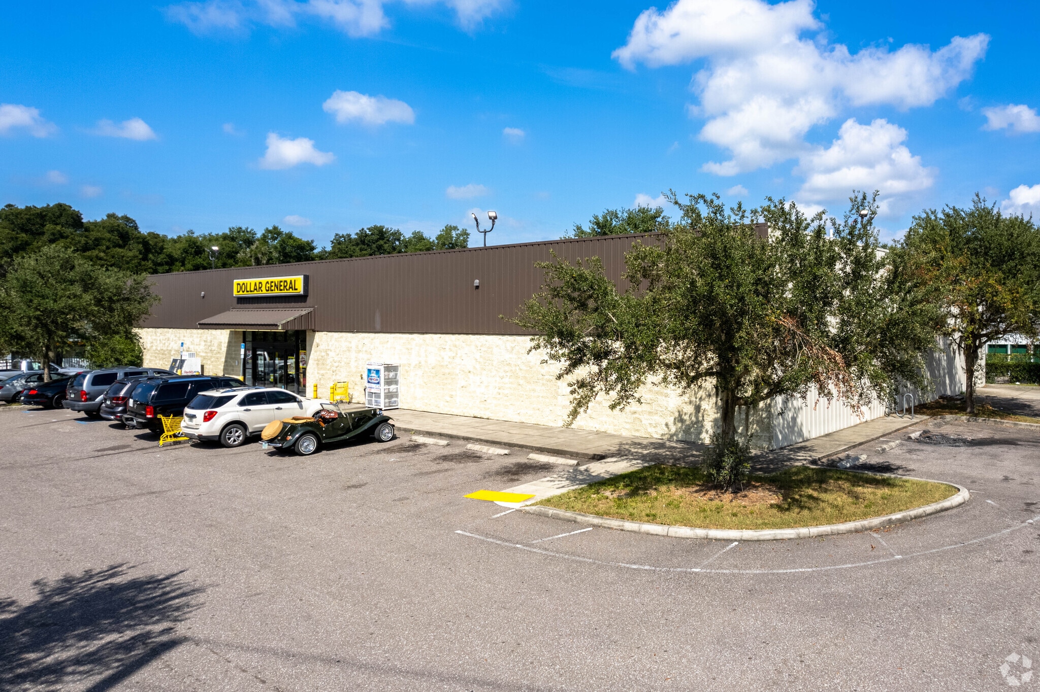 307 W Dr Martin Luther King Jr Blvd, Seffner, FL à vendre Photo principale– Image 1 sur 5
