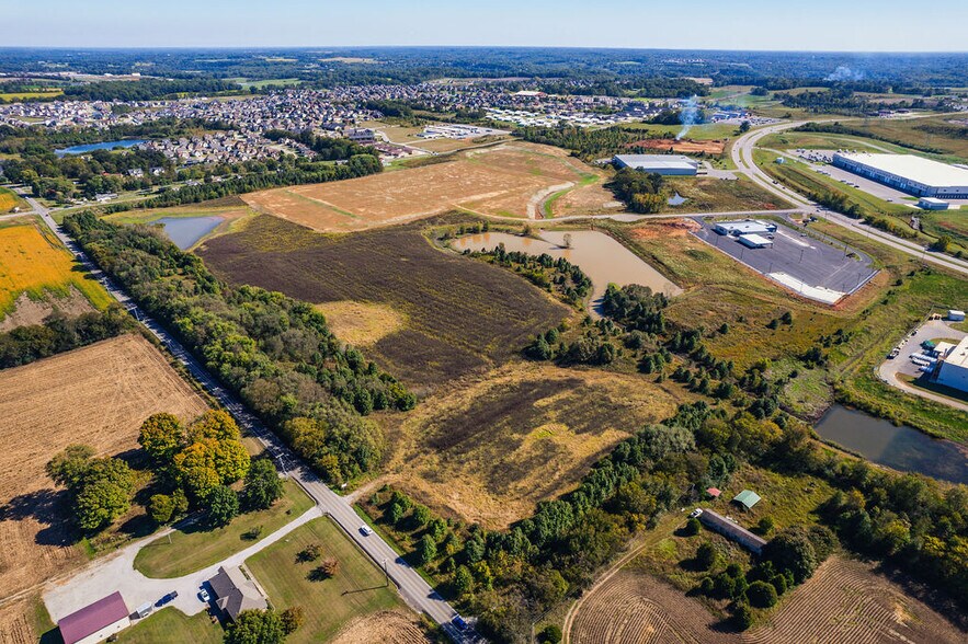 19B International Blvd, Clarksville, TN à vendre - Photo de l’immeuble – Image 3 sur 5