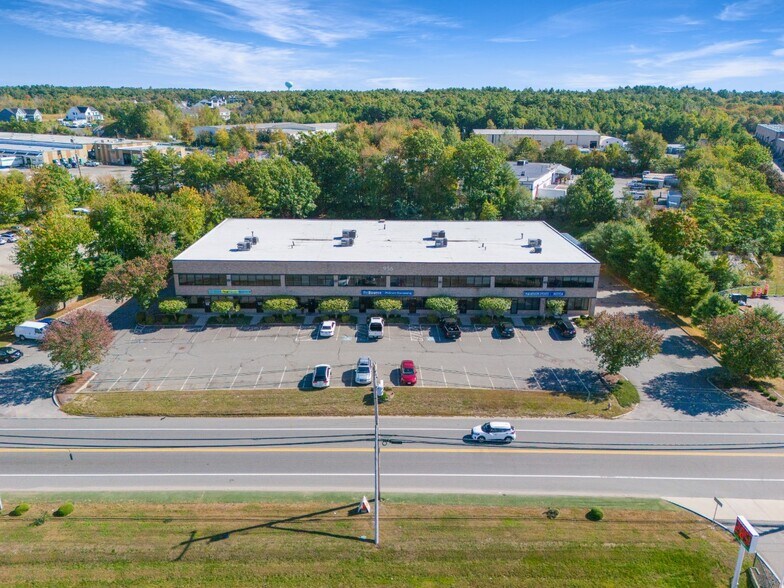 956 Turnpike St, Canton, MA à louer - Photo de l’immeuble – Image 2 sur 7