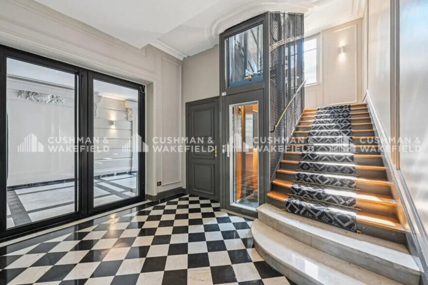 Bureau dans Paris à louer - Photo de l’immeuble – Image 2 sur 5