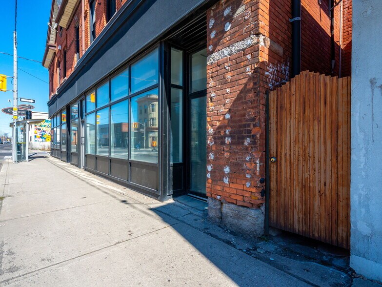675-679 Barton St E, Hamilton, ON à louer - Photo de l’immeuble – Image 3 sur 4