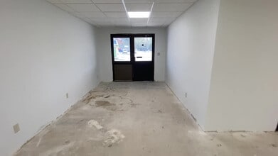 4244 University Blvd S, Jacksonville, FL à louer - Vidéo sur l’annonce professionnelle 