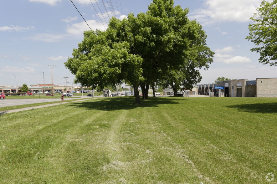 129 S Mullen Rd, Belton, MO à vendre - Photo principale – Image 1 sur 13
