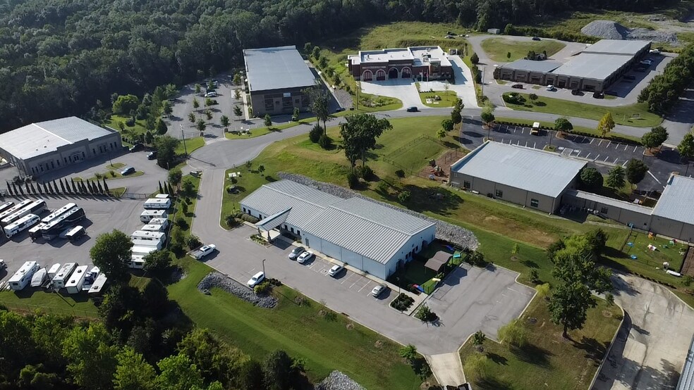 7238 Haley Industrial Dr, Nolensville, TN à vendre - Photo de l’immeuble – Image 3 sur 4