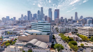 420 E 3rd St, Los Angeles, CA à louer Photo intérieure– Image 1 sur 41