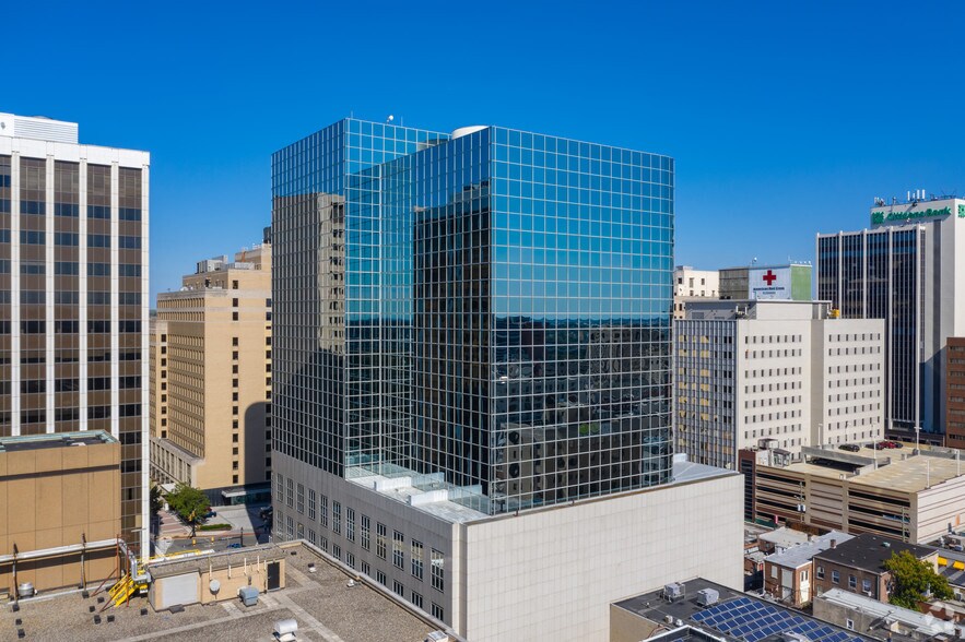 222 Delaware Ave, Wilmington, DE à louer - Photo de l’immeuble – Image 3 sur 11