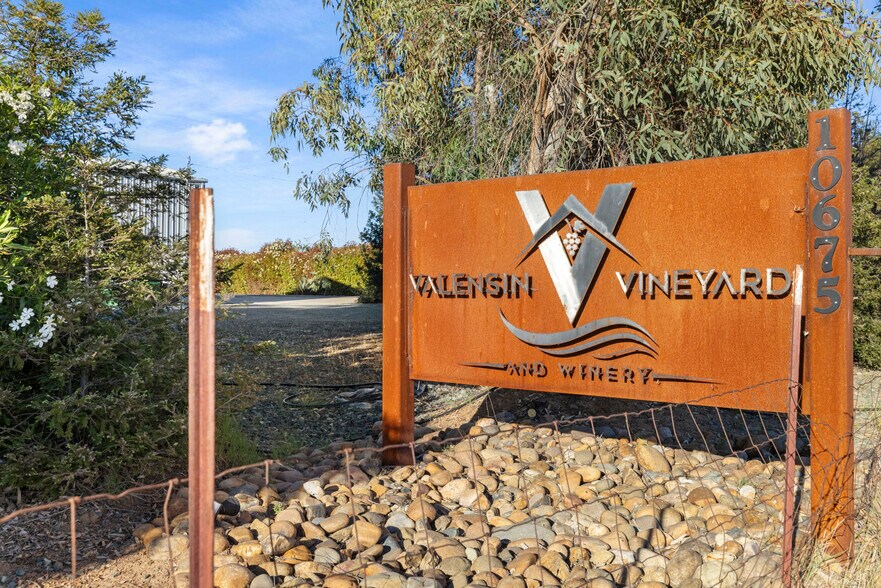 10675 Valensin Rd, Galt, CA à vendre - Photo de l’immeuble – Image 3 sur 130