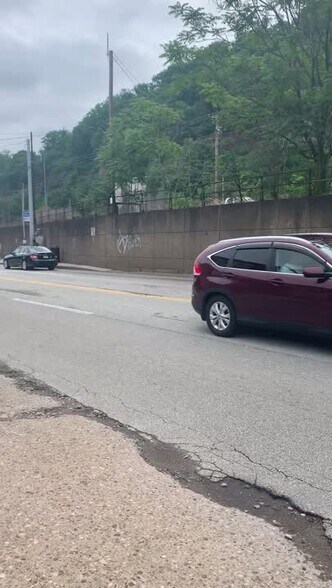 1601 Liberty Ave, Pittsburgh, PA à vendre - Vidéo sur l’annonce professionnelle – Image 3 sur 15