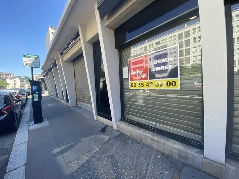 Local commercial dans Le Havre à louer Photo de l’immeuble– Image 1 sur 7