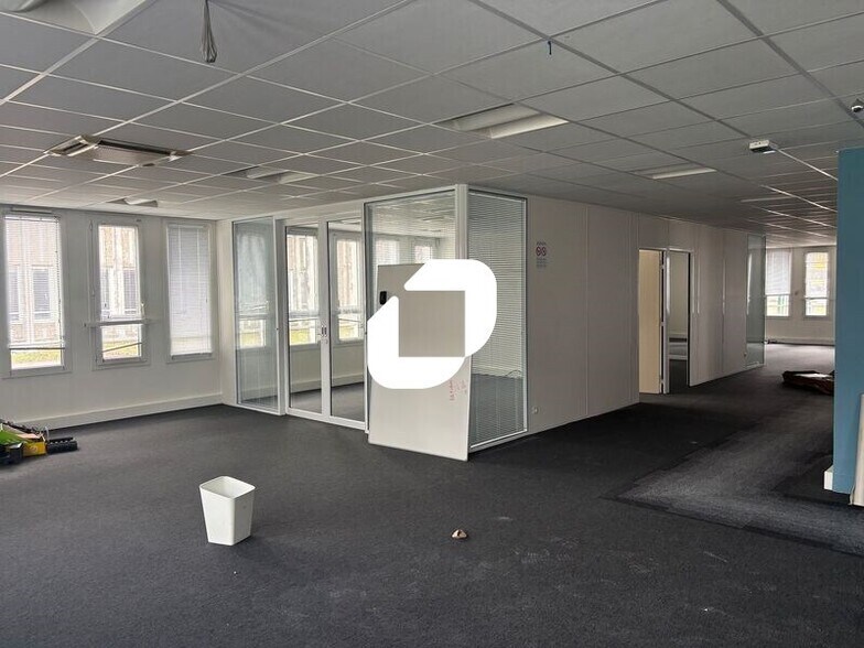 Bureau dans Bordeaux à vendre - Photo intérieure – Image 2 sur 8