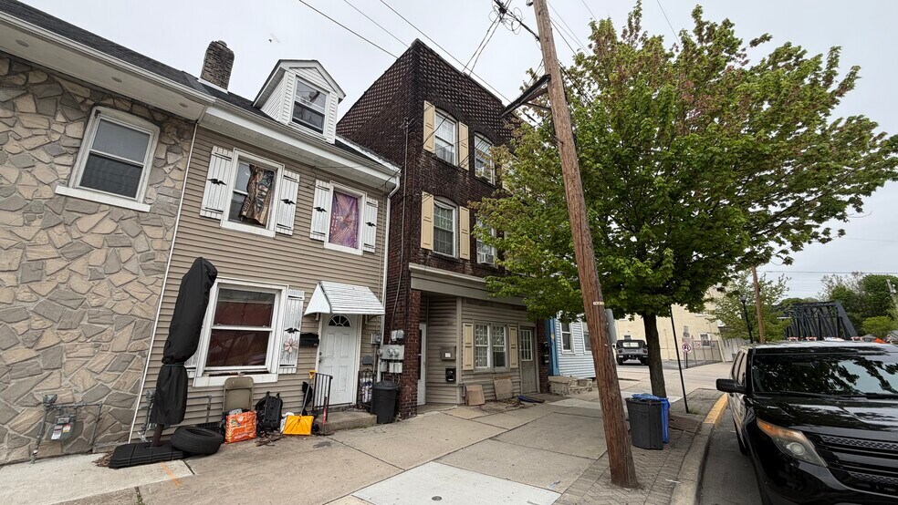 226 S Main St, Phillipsburg, NJ à vendre - Photo de l’immeuble – Image 3 sur 10