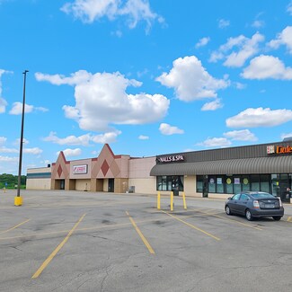 Plus de détails pour 1201-1299 S Division St, Harvard, IL - Local commercial à louer
