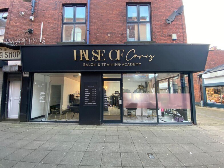 9-11 Market Ave, Ashton Under Lyne à vendre - Photo de l’immeuble – Image 1 sur 1
