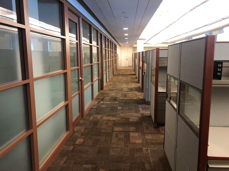 501 Franklin Ave, Garden City, NY à louer - Photo intérieure – Image 3 sur 6