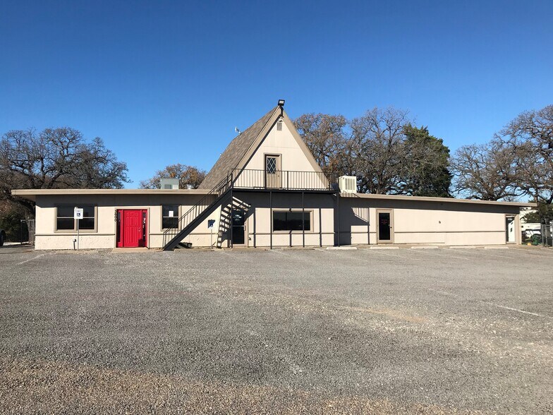 3601 E Hwy 67, Cleburne, TX à louer - Photo de l’immeuble – Image 3 sur 9