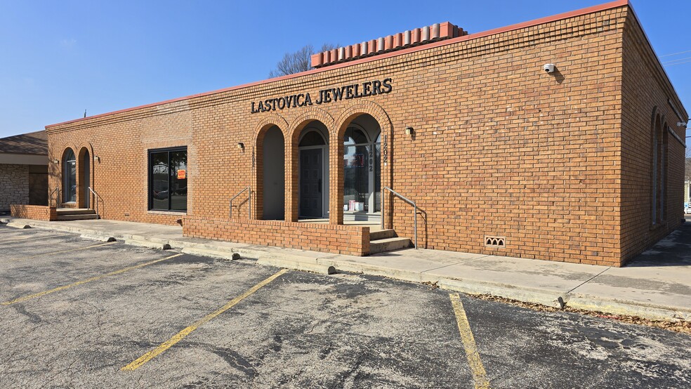 1202 S 31st St, Temple, TX à louer - Photo de l’immeuble – Image 2 sur 7