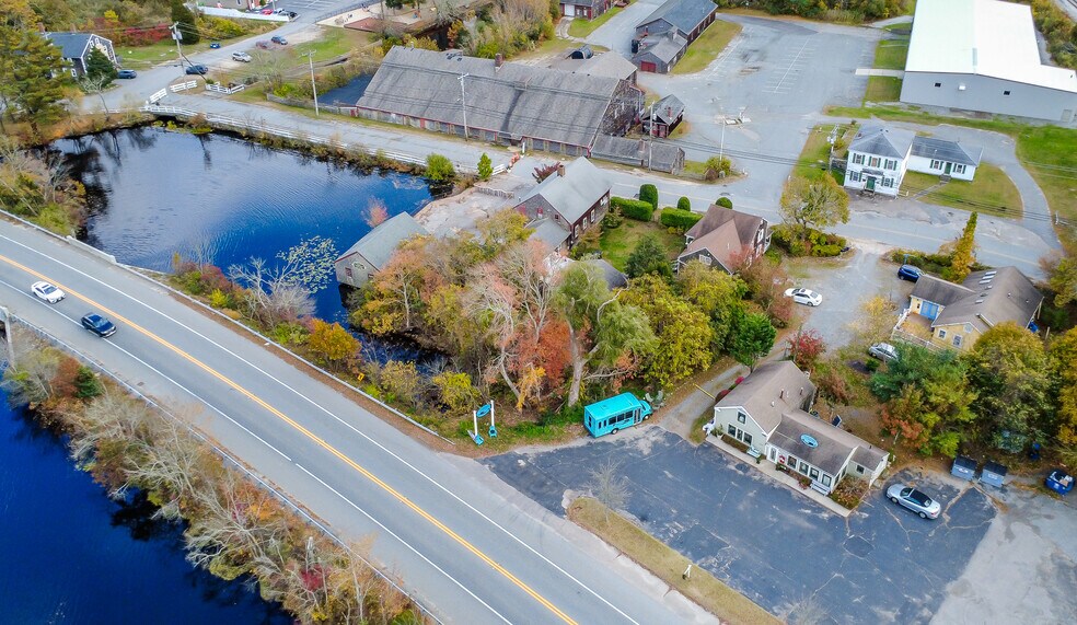 2573 Cranberry Hwy, Wareham, MA à vendre - Aérien – Image 3 sur 52