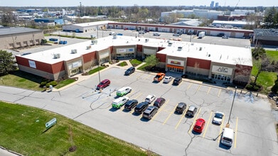 417-445 Fernhill Ave, Fort Wayne, IN à louer Photo de l’immeuble– Image 2 sur 2