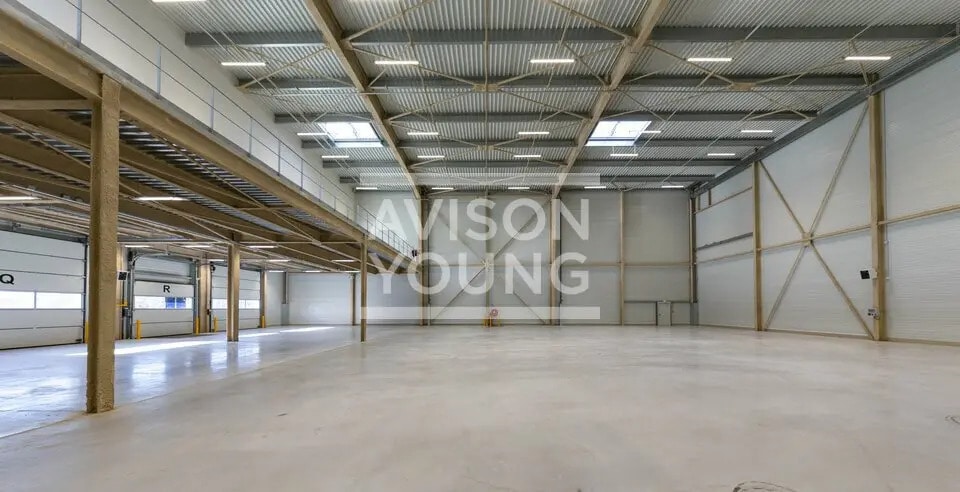 Local d’activités dans Bondy à louer Photo de l’immeuble– Image 1 sur 12