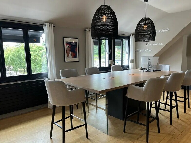Bureau dans Quimper à louer - Photo de l’immeuble – Image 2 sur 7
