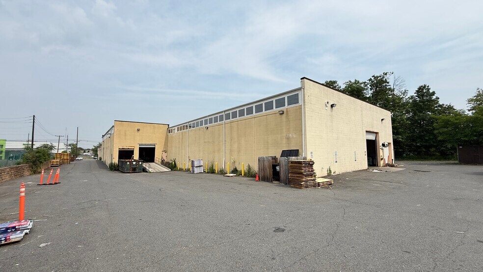 1002 Jersey Ave, New Brunswick, NJ à louer - Photo de l’immeuble – Image 2 sur 16