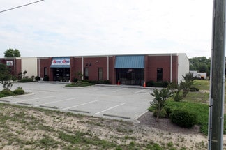 Plus de détails pour 3246 Us-421 Hwy N, Wilmington, NC - Local d'activités à louer