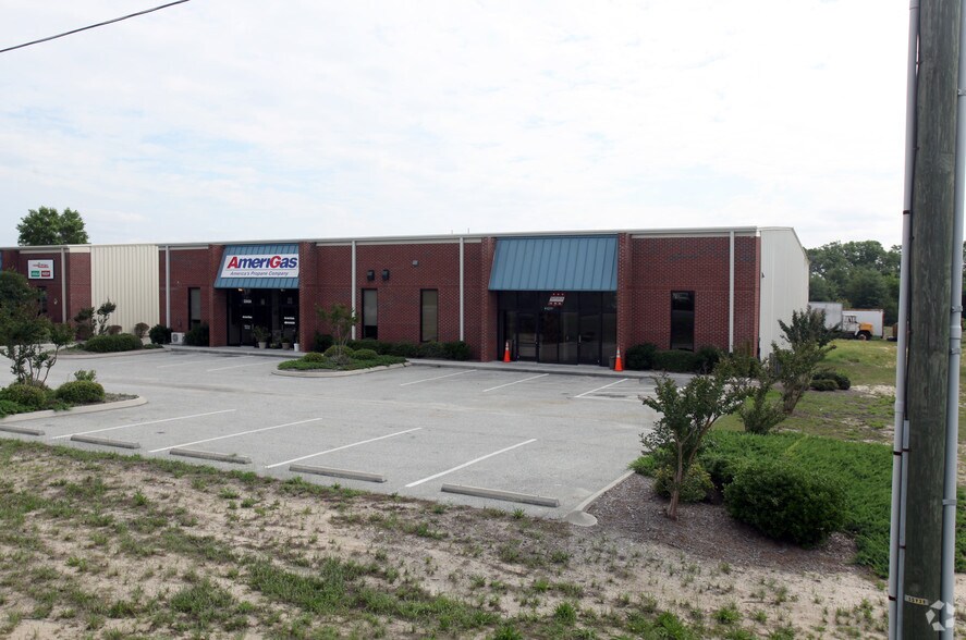 3246 Us-421 Hwy N, Wilmington, NC à vendre - Photo principale – Image 1 sur 2