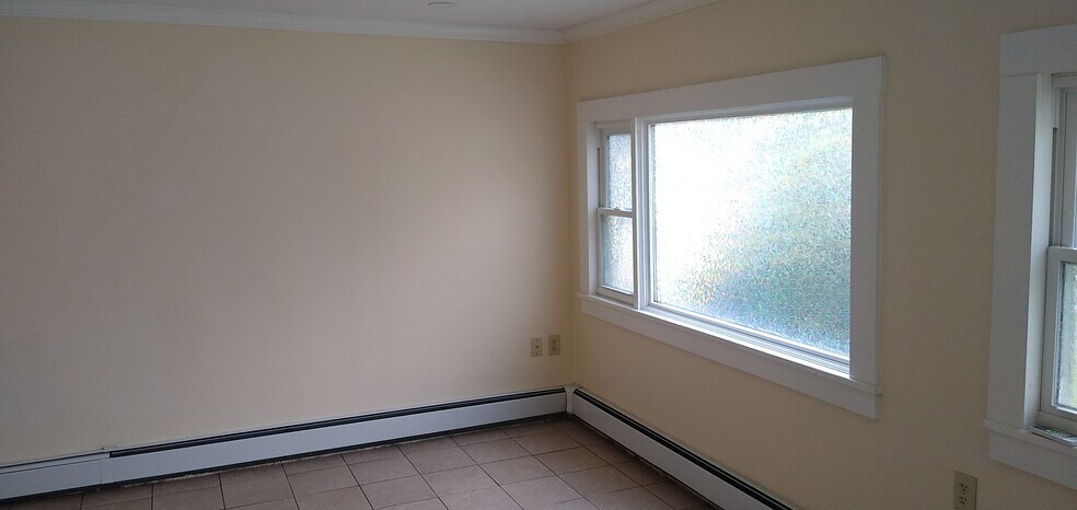102 Pleasant St, Concord, NH à louer - Photo de l’immeuble – Image 3 sur 7