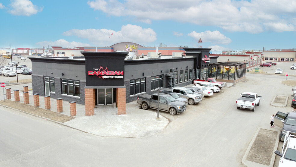 100 Ave & 108 St, Grande Prairie, AB à louer - Photo de l’immeuble – Image 3 sur 10
