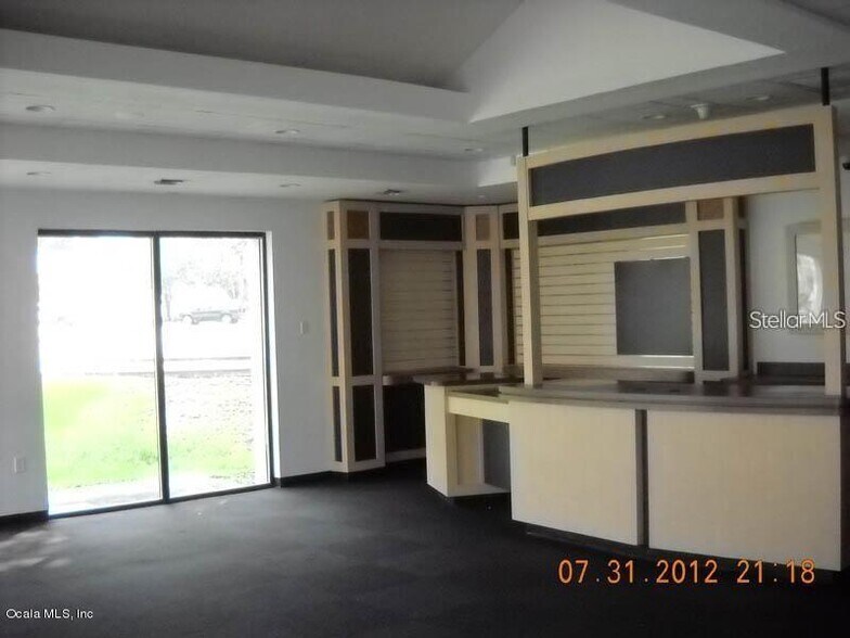 3558 SW College Rd, Ocala, FL à louer - Photo intérieure – Image 2 sur 13