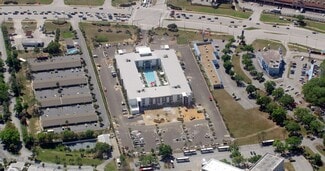 Plus de détails pour 7491 W Irlo Bronson Memorial Hwy, Kissimmee, FL - Local commercial à louer