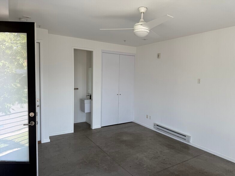 2190 S Delaware St, Denver, CO à louer - Photo de l’immeuble – Image 3 sur 14