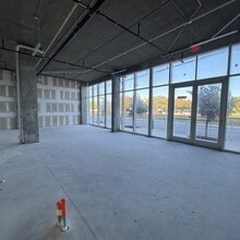 500 N Dixie Hwy, Hallandale Beach, FL à louer Photo intérieure– Image 1 sur 2