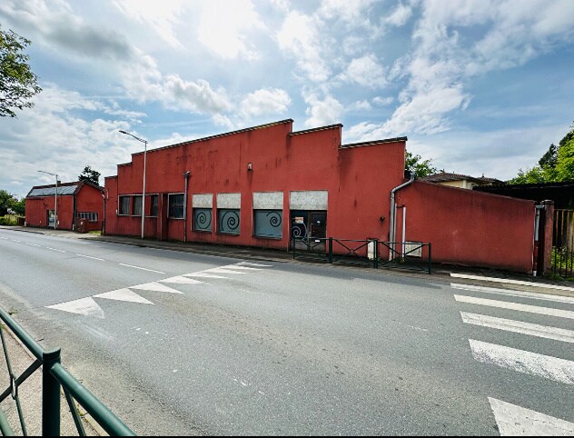 Plus de détails pour Local d’activités à vendre