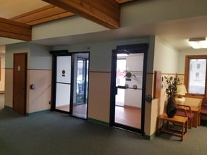 601 Buffalo St, Manitowoc, WI à louer Photo intérieure– Image 2 sur 16