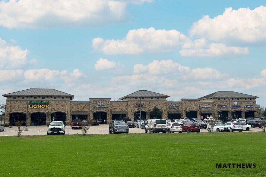 4130 S Bowen Rd, Arlington, TX à louer - Photo de l’immeuble – Image 1 sur 4